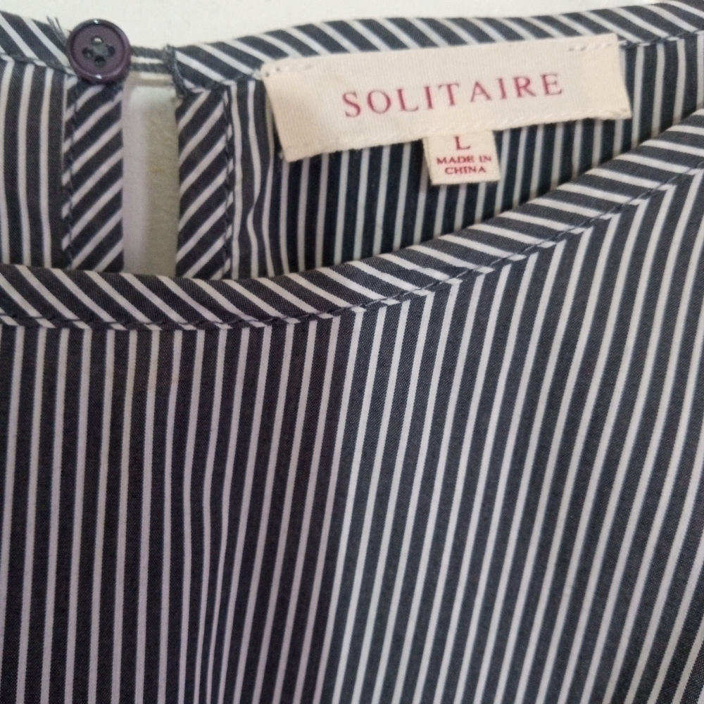 Solitaire gray and white striped long bell sleeve top - Picture 3 of 10